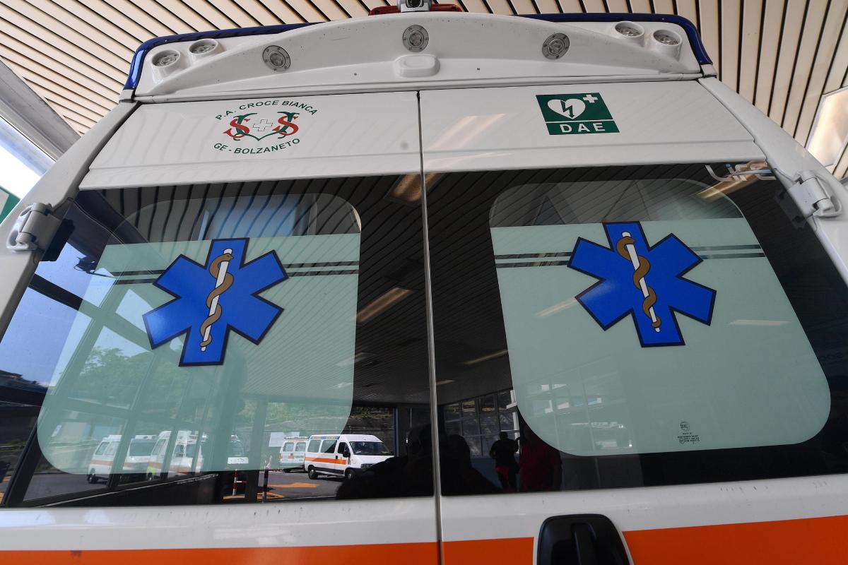 Un'ambulanza del 118